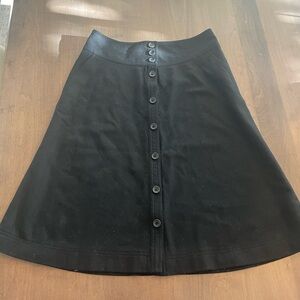 Banana Republic- Black Flared Midi Skirt
